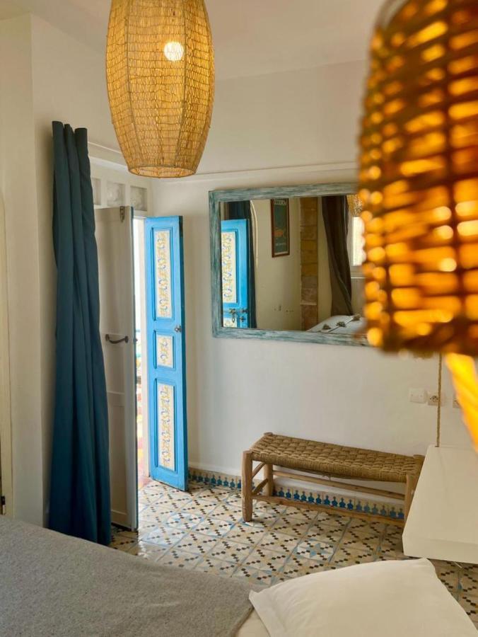 Hotel Emeraude Есувейра Екстериор снимка